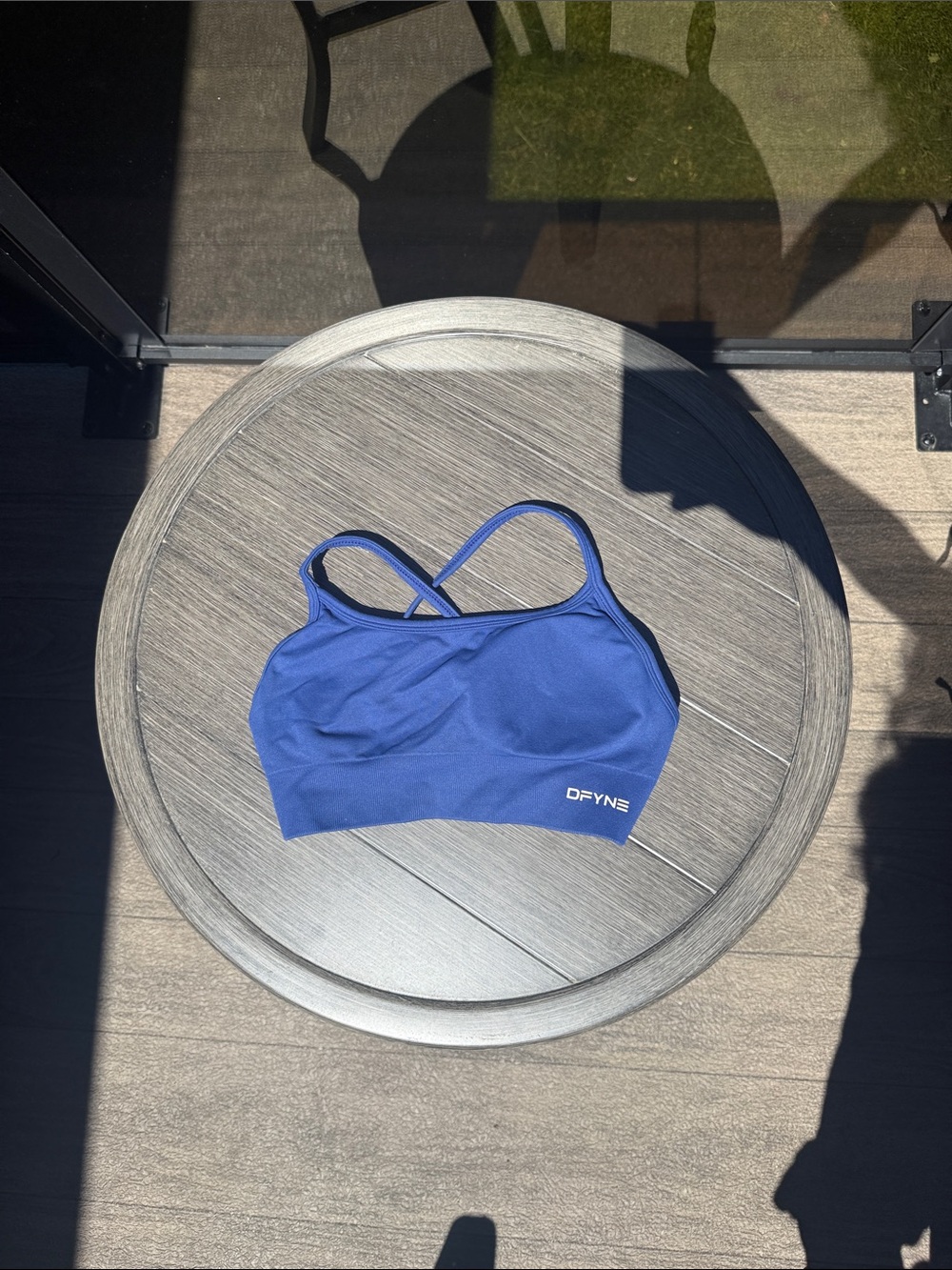 DFYNE Dynamic Backless Sports Bra in Enchanted Blue.